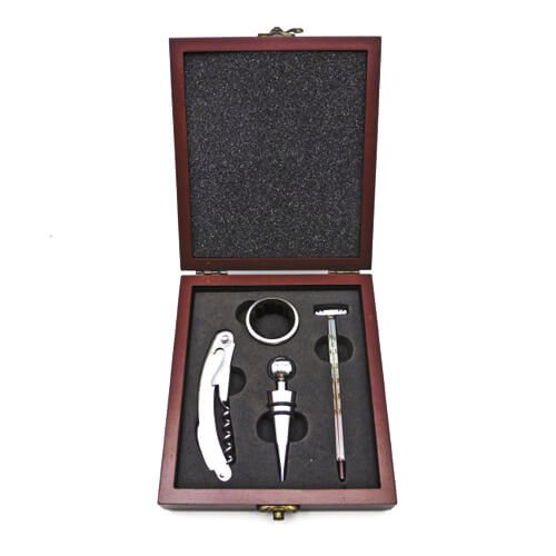 Set de vino en caja de madera con termómetro