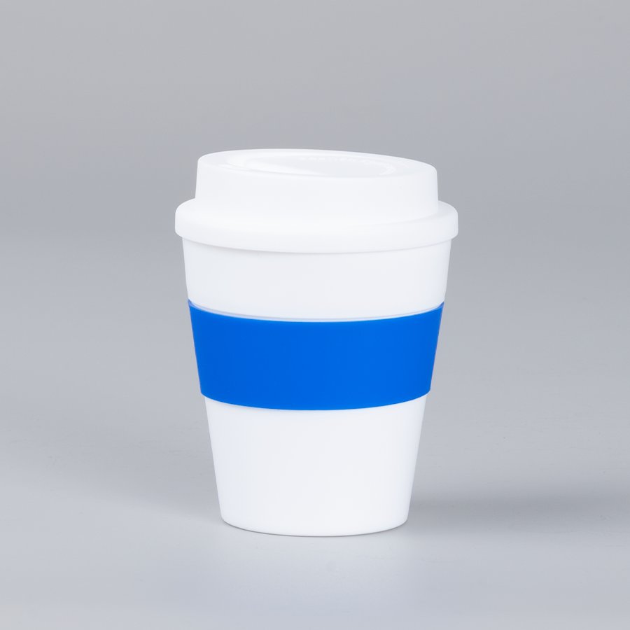 Mug de polipropileno blanco con banda de silicona 356 ml